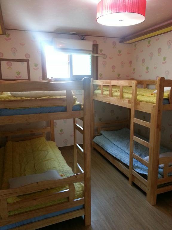 Gyeongju Friend Guesthouse Bilik gambar